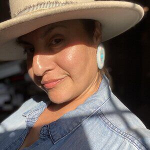 Meet your Posher, Brandi